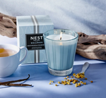 NEST Driftwood & Chamomile Classic Candle